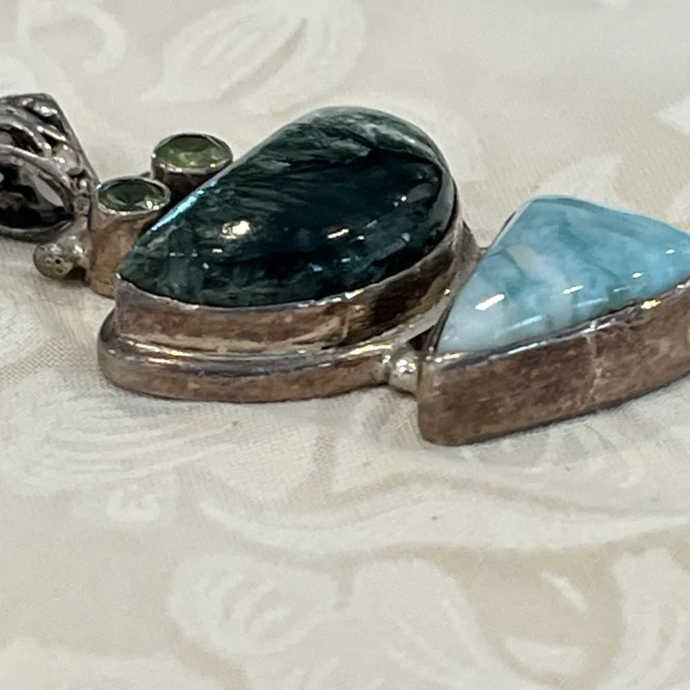 Labradorite Larimar and Peridot 0.925 Silver Necklace Pendant